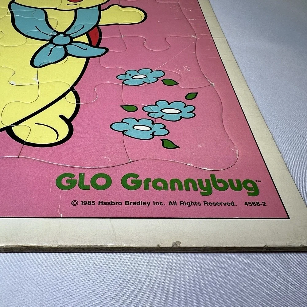 Vintage 1980s Glo Worm Puzzle Friends Frame-Work Hasbro Grannybug Kids Game‎